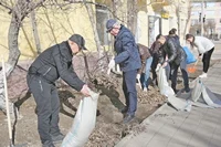 Аким области принял участие в общегородском субботнике