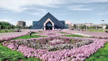 УСТАМИ НАРОДА ГЛАГОЛЕТСЯ ИСТИНА