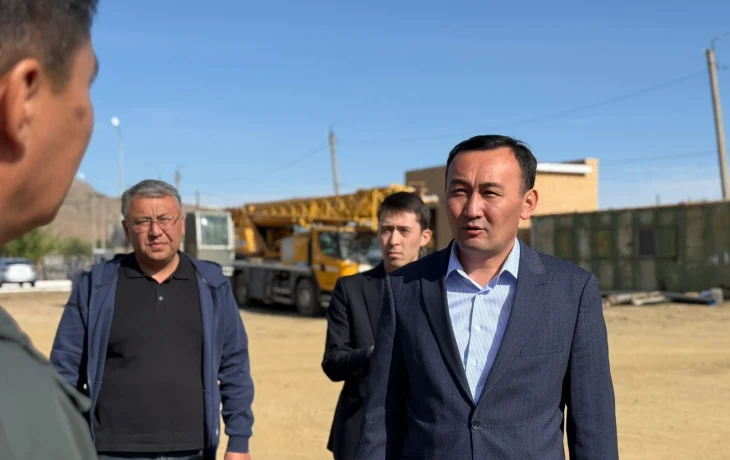 Облыс әкімі Есет Байкен Ұлытау ауданындағы аурухана құрылысының барысын қайта тексерді. Қазіргі таңда құрылыс жұмыстары 65%-ға орындалған