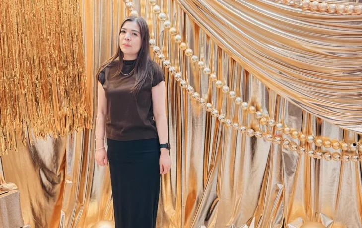 Строить будущее &mdash; ее призвание