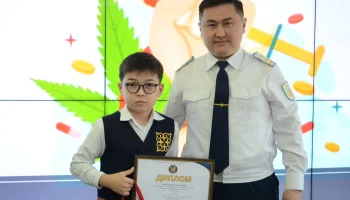 Ұлытауда есірткіге қарсы жасөспірімдер үн қосты: үздік бейнероликтер мен суреттер анықталды